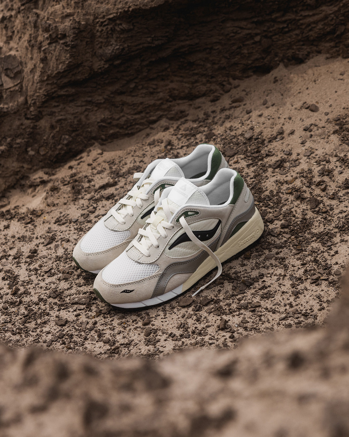 Saucony x Asphaltgold Shadow 6000