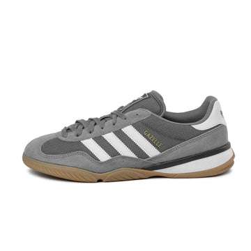 Grey Three / Footwear White / Grey Six