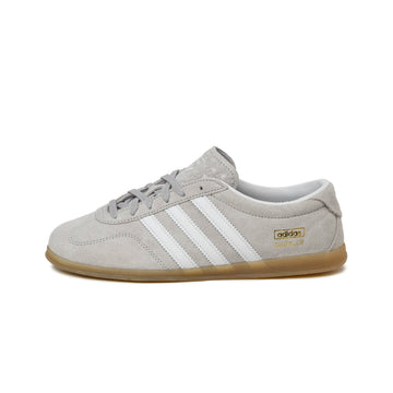 Grey Two / Footwear White / Gum 3  (W)