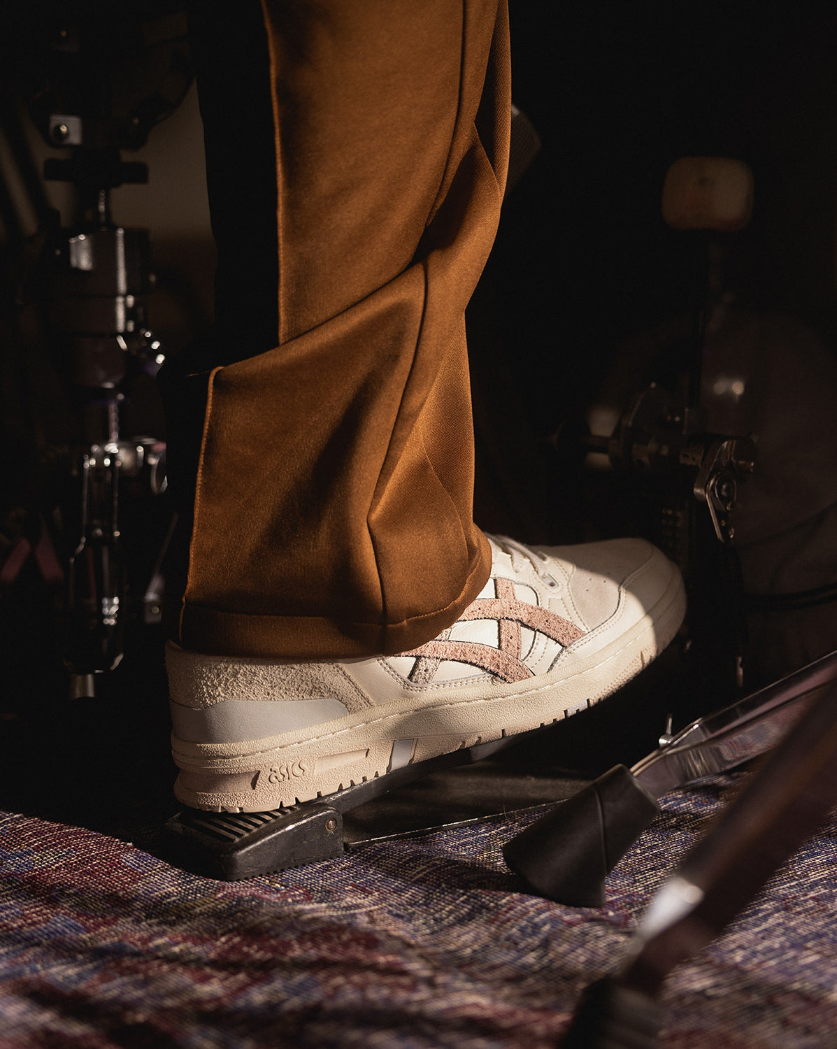 Asics x Asphaltgold EX89