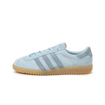 Clear Sky / Tactile Blue / Gum 3  (W)