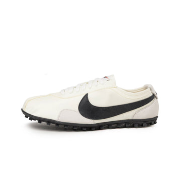Soft Pearl / Black / Black  (W)