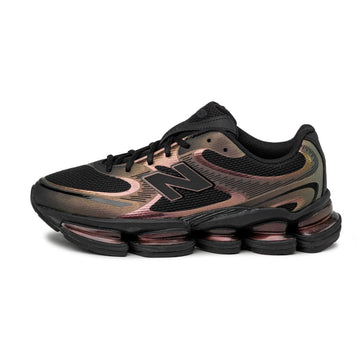 Iridescent / Black