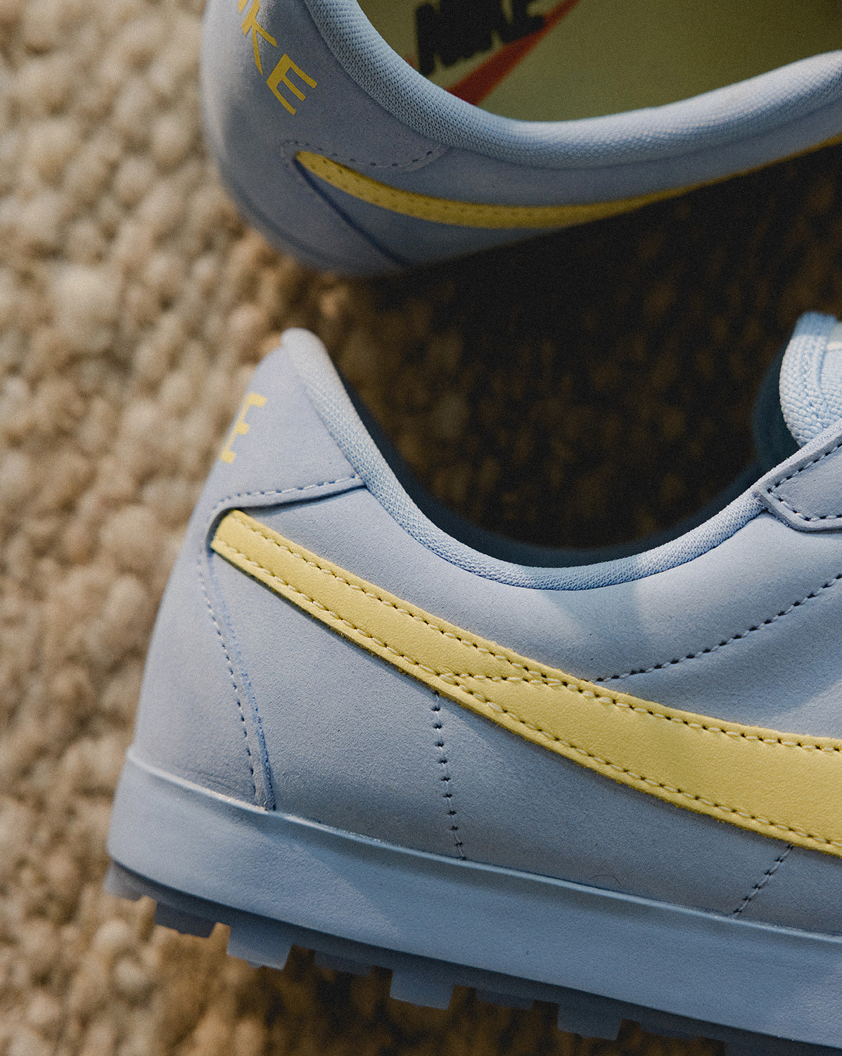 Nike Astrograbber
