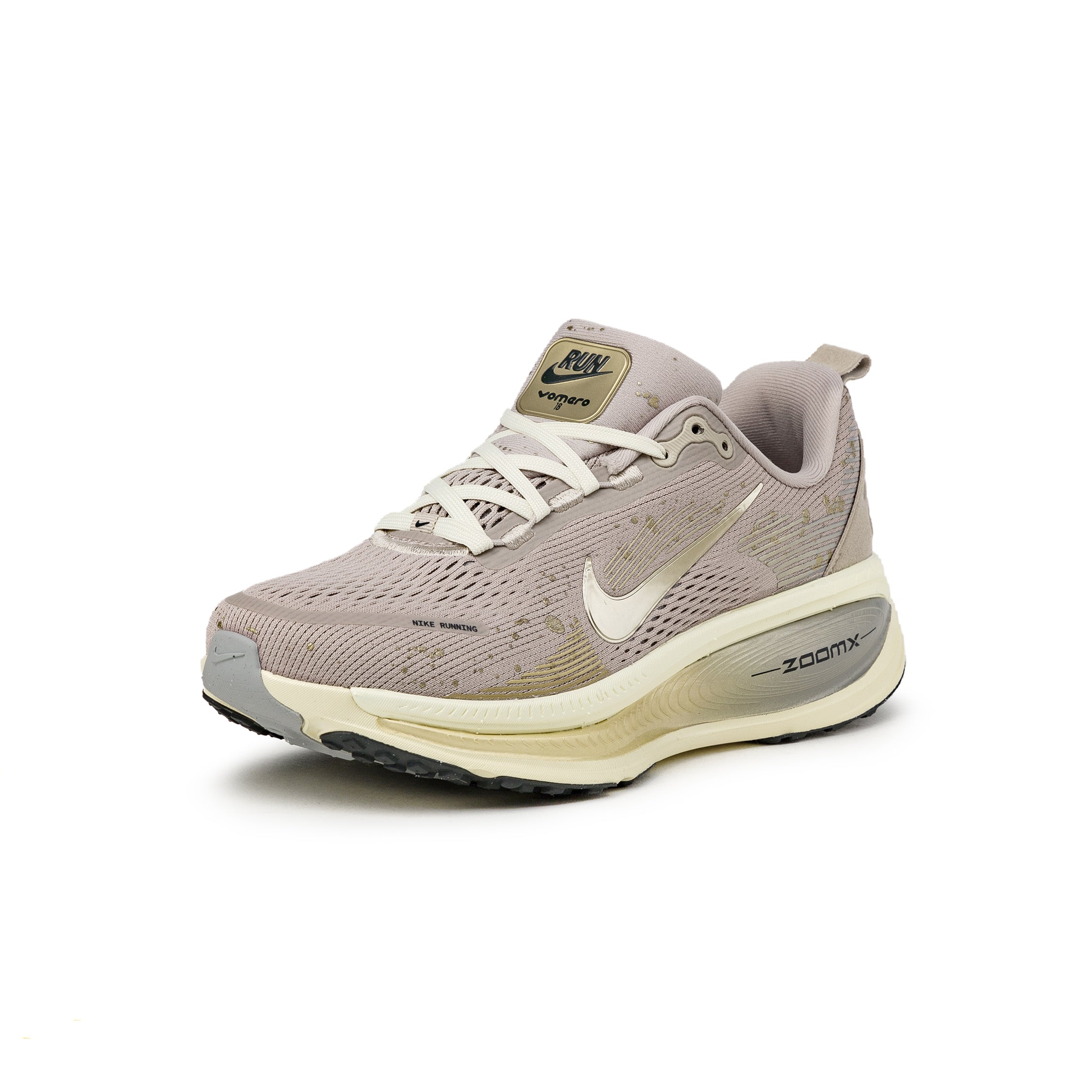 Nike Vomero 18