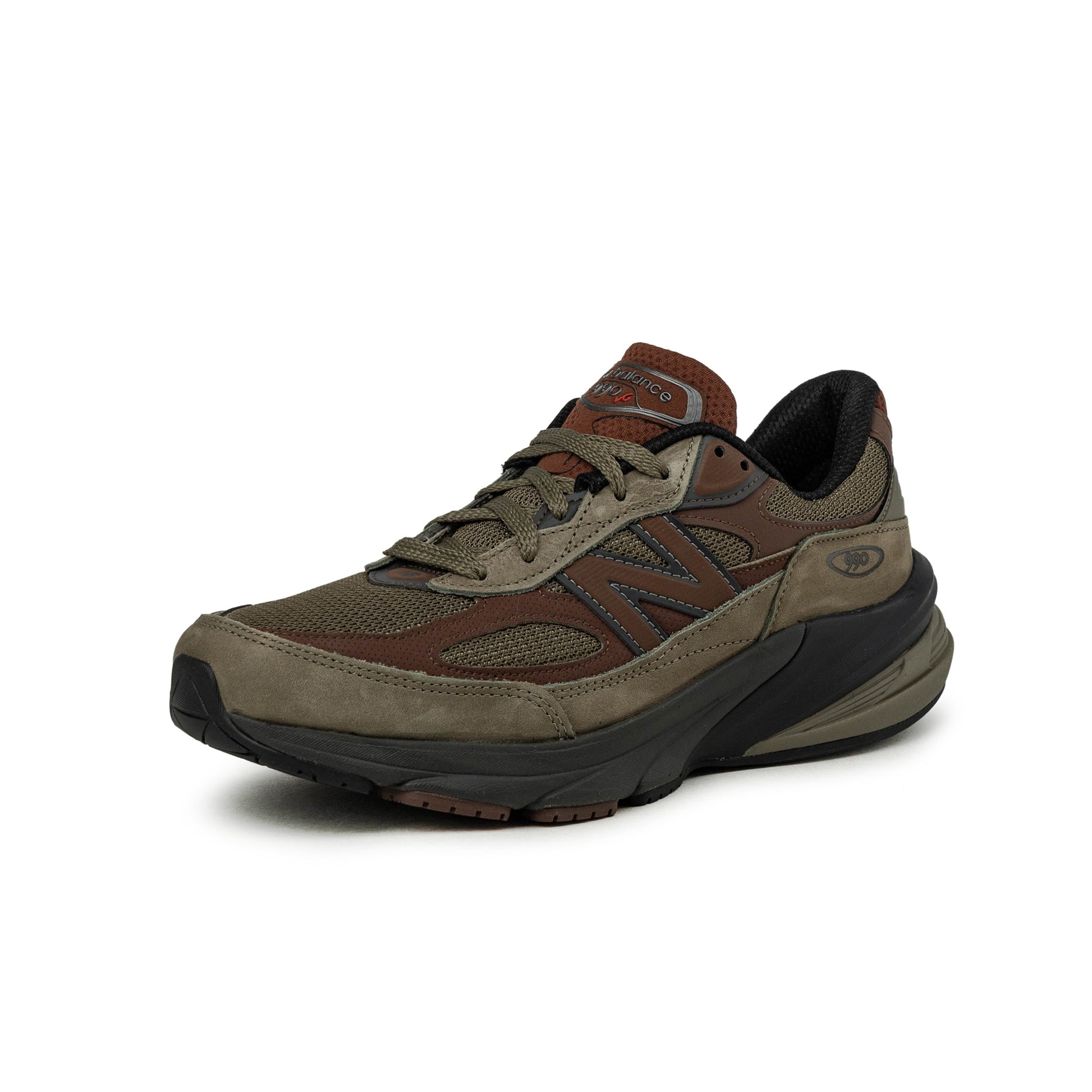 New Balance 990 v6