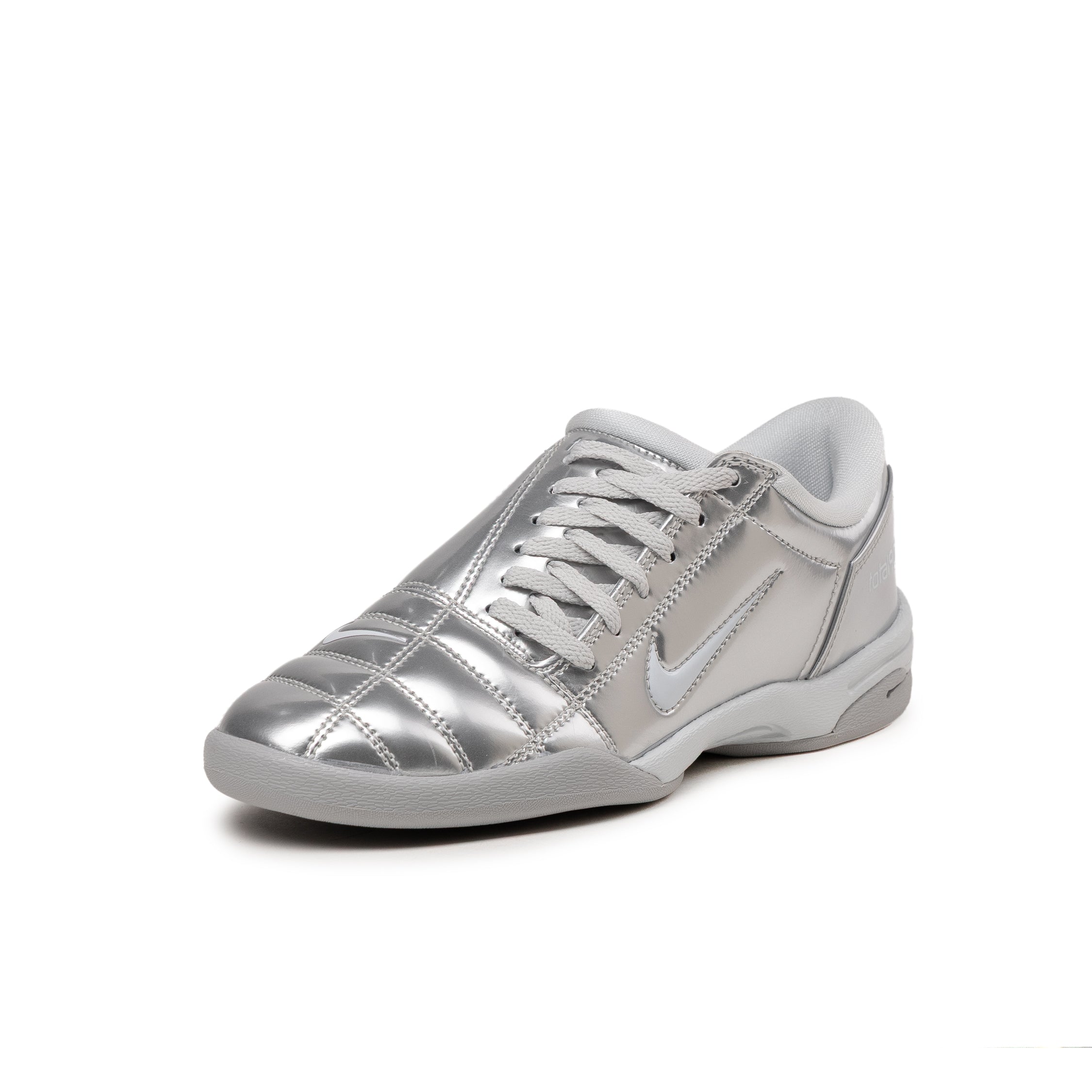 Nike Total 90