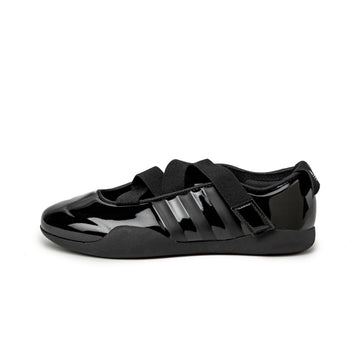 Core Black / Carbon / Carmet