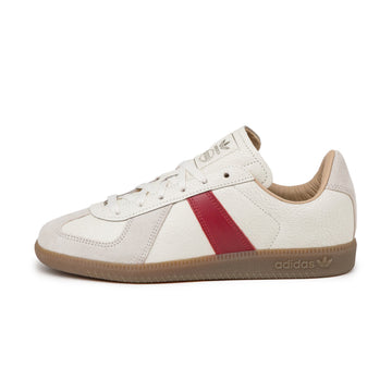 Chalk White / Team Victory Red / Gum 5
