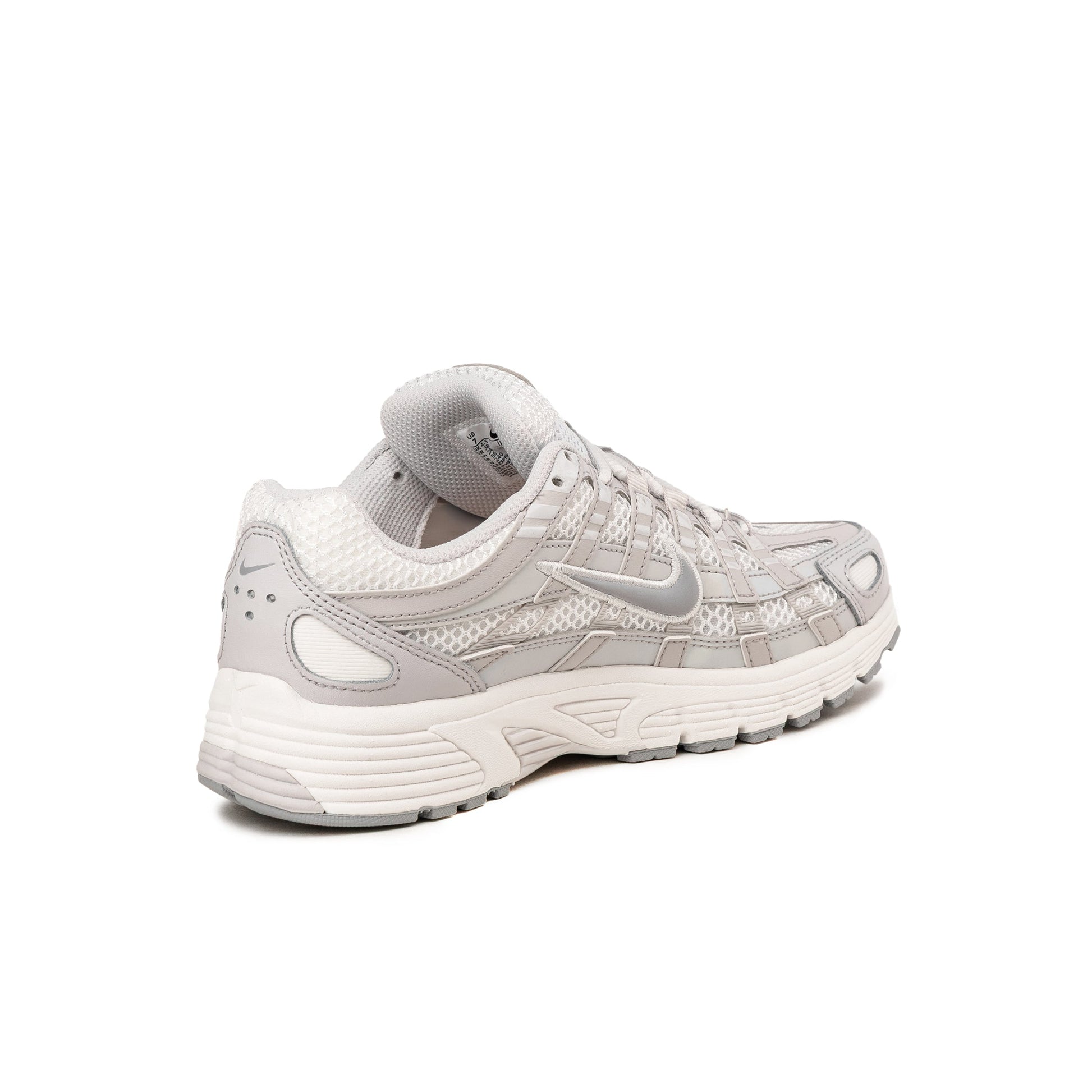 Nike P-6000