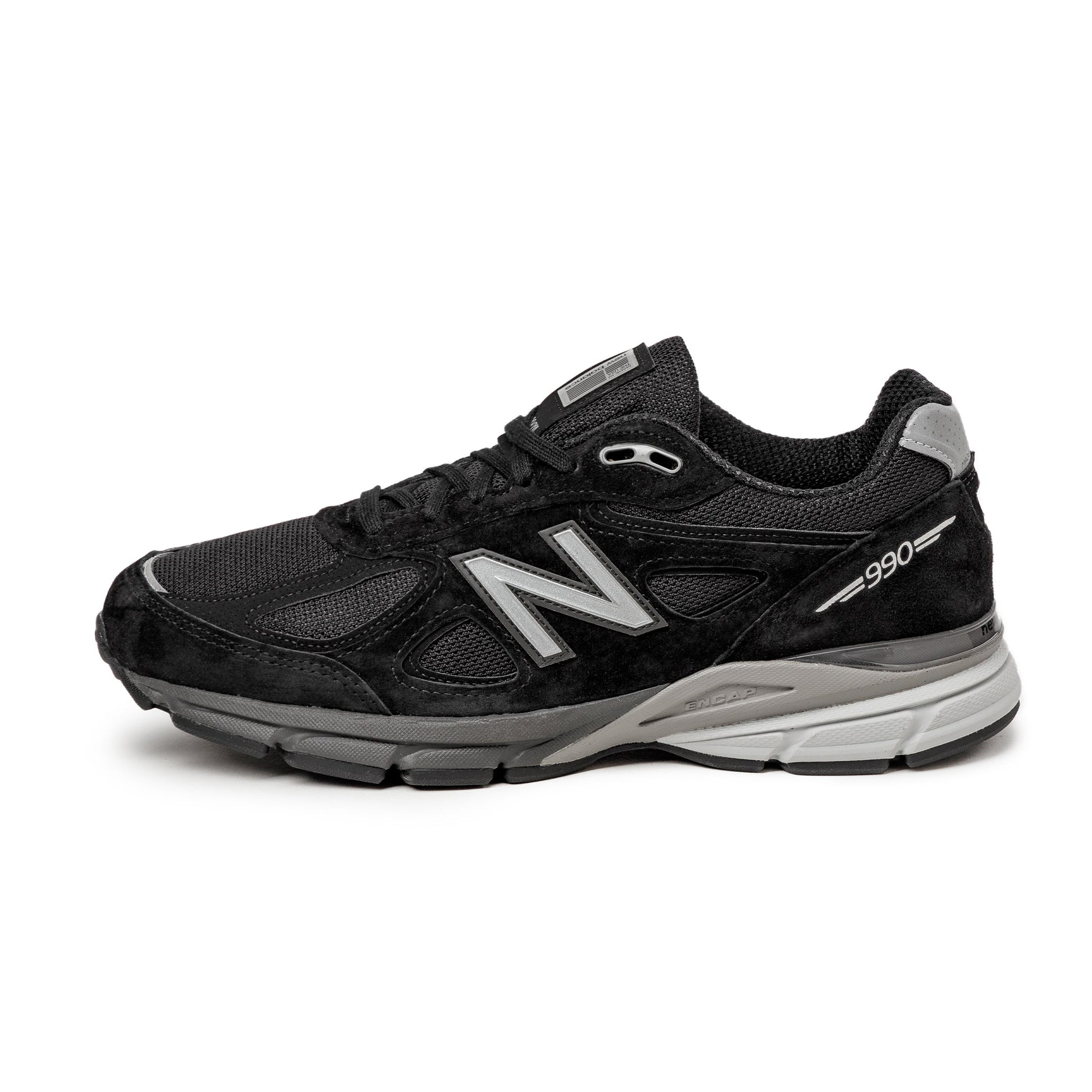New Balance 990 v4