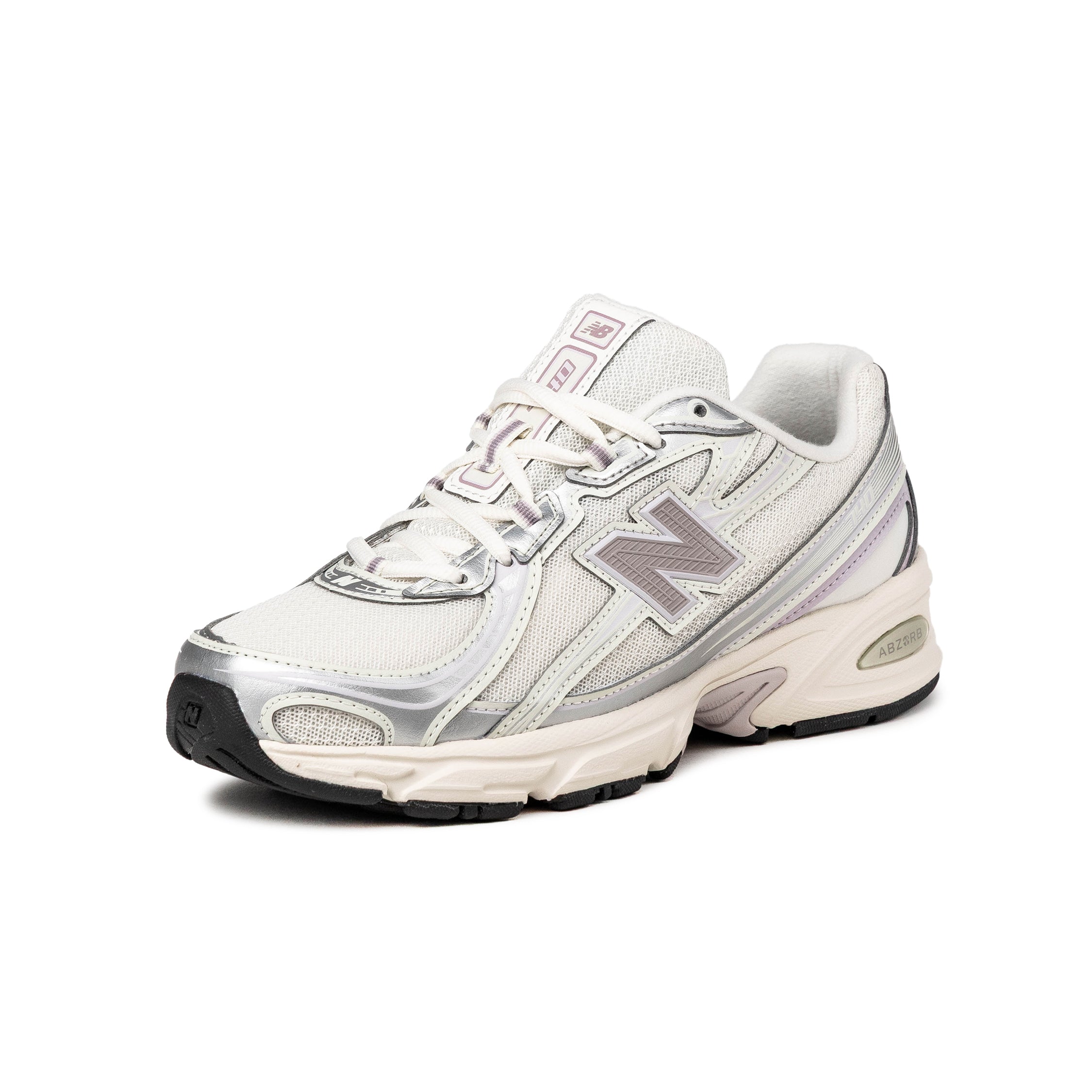New Balance 740