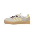 Footwear White / Grey One / Power Yellow  (W)