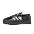 Core Black / Off White / Core Black