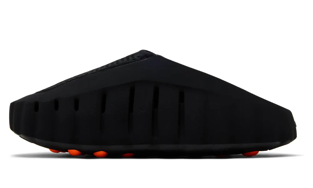 Nike Mind 001