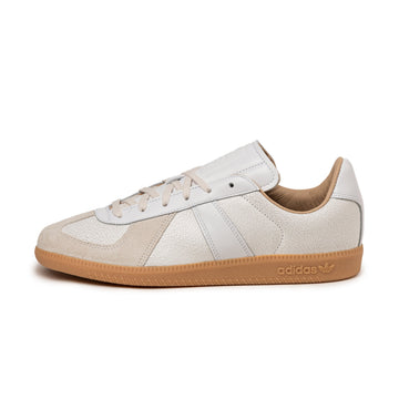 Footwear White / Footwear White / Gum 3