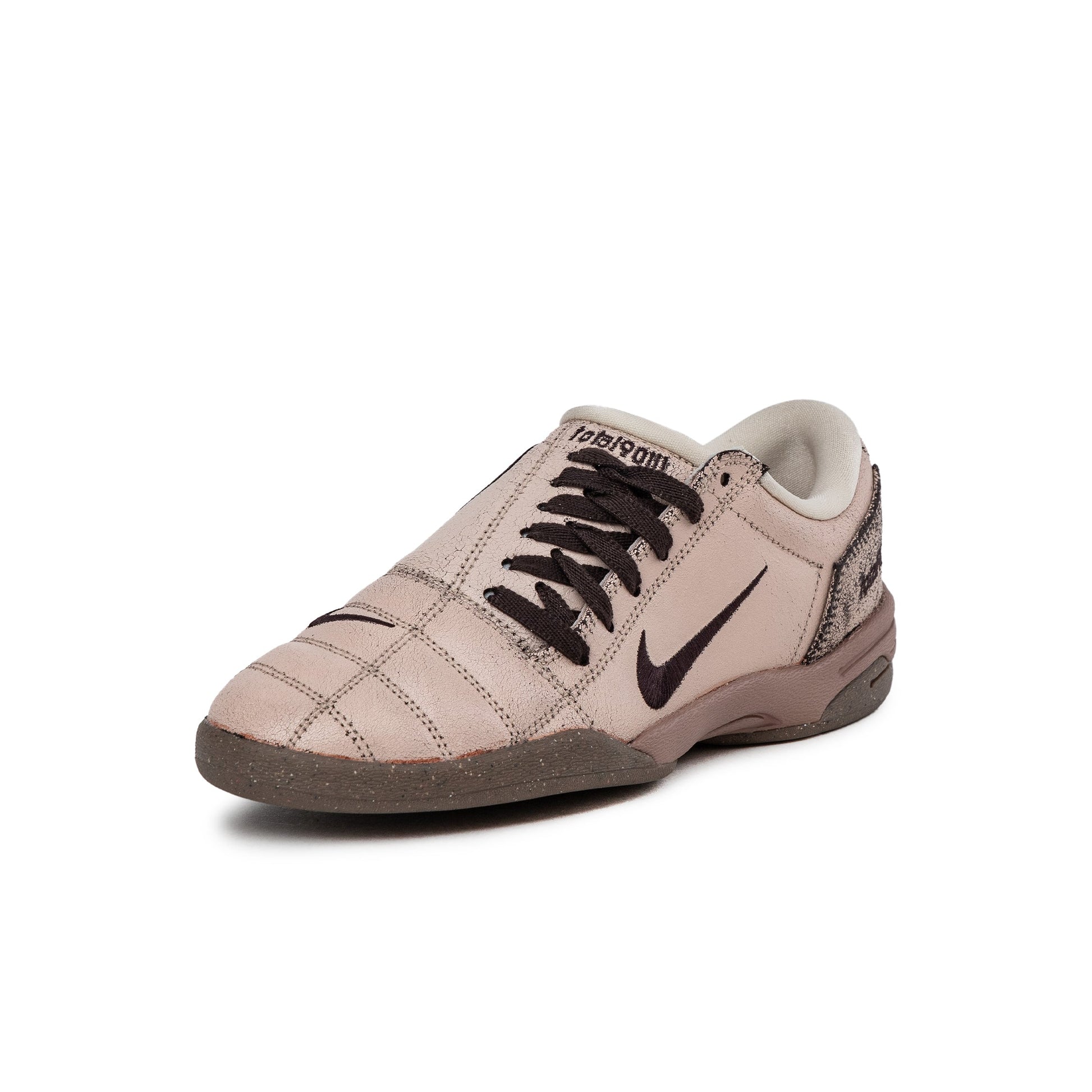 Nike Total 90