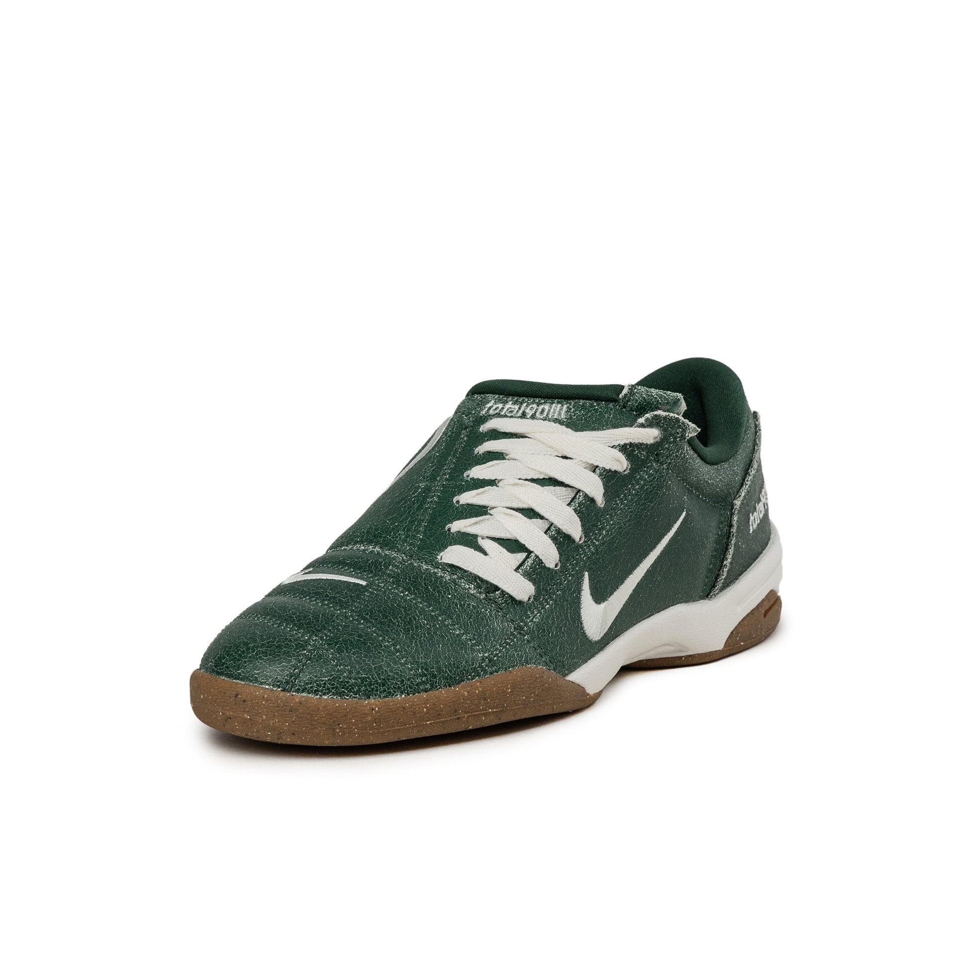 Nike Total 90