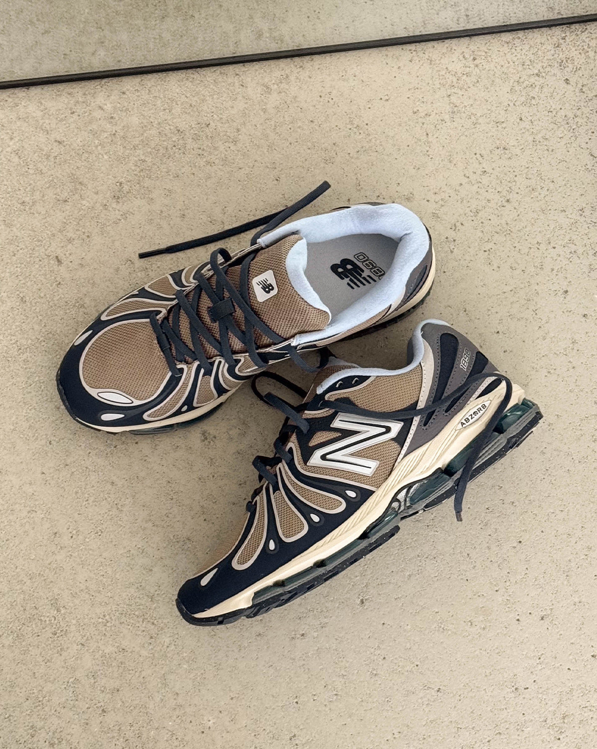 New Balance ABZORB 1890