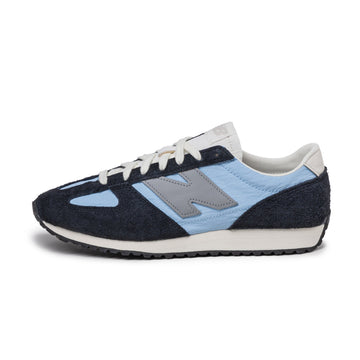 Light Chrome Blue / Black / Slate Gray