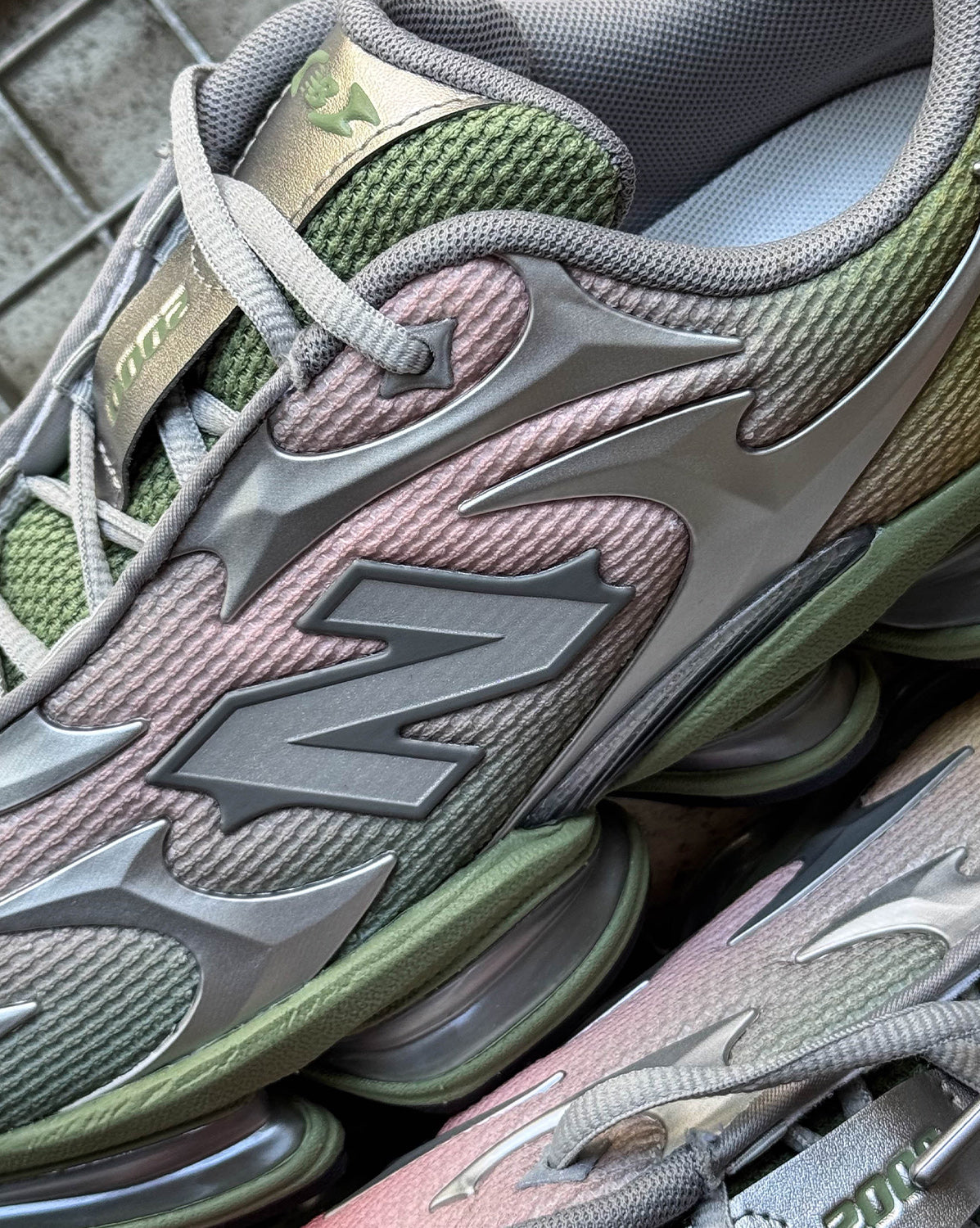 New Balance ABZORB 2000