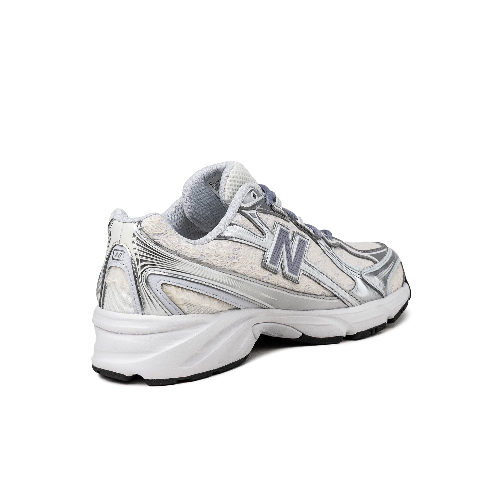 New Balance 740