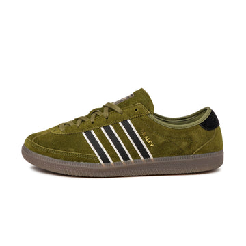 Supplier Colour / Core Black / Gum 5