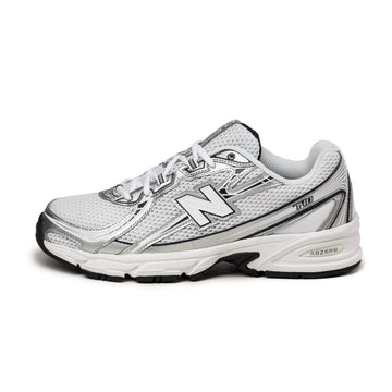 NB Navy / White / Shadow Grey / Silver Metallic