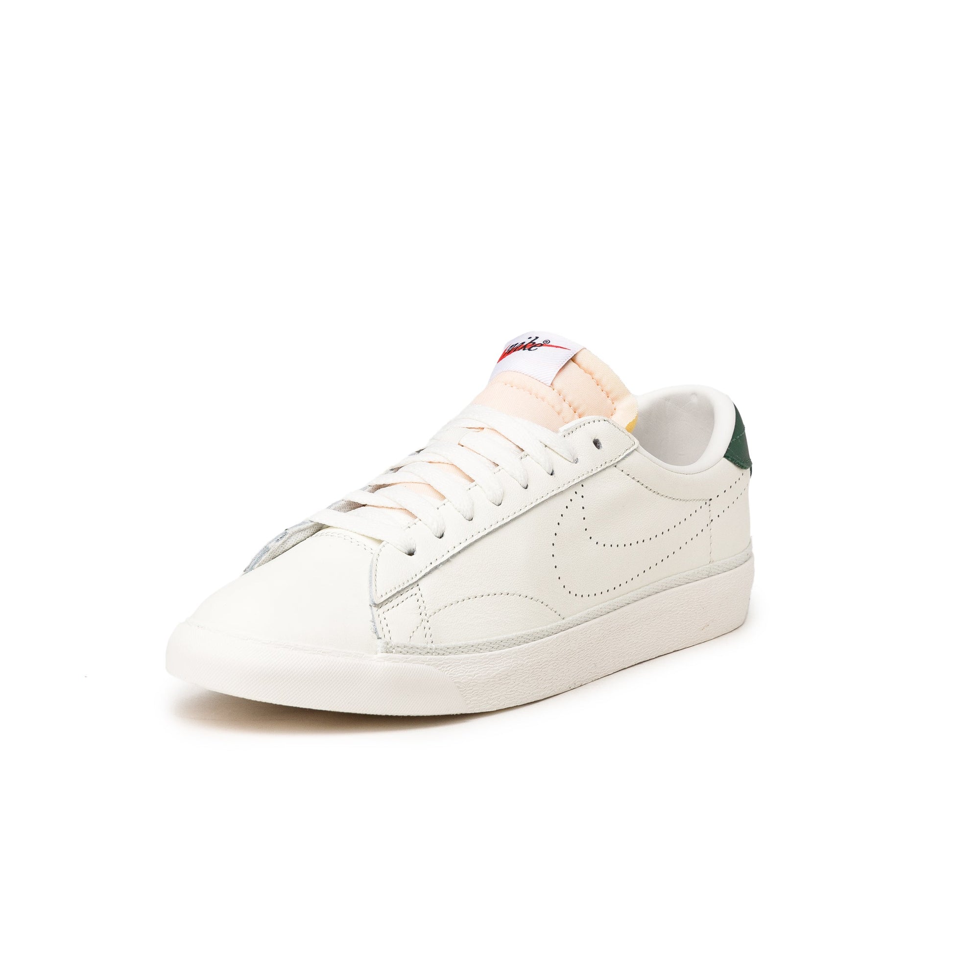 Nike Tennis Classic AC